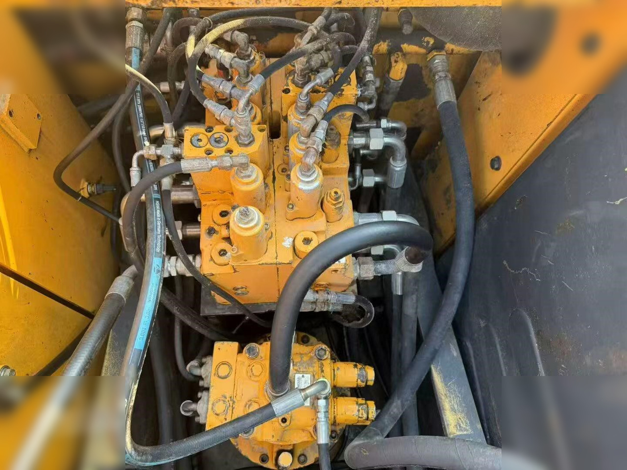 HYUNDAI ROBEX 150W-7A - حفار ذو عجلات: صورة 5 HYUNDAI ROBEX 150W-7A - حفار ذو عجلات: صورة 5