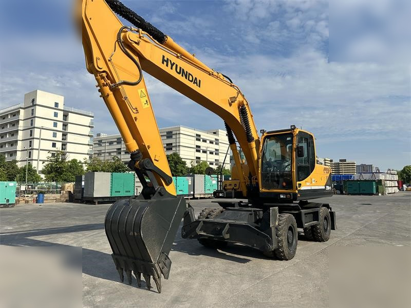 HYUNDAI ROBEX 210W-9 - حفار ذو عجلات: صورة 4 HYUNDAI ROBEX 210W-9 - حفار ذو عجلات: صورة 4
