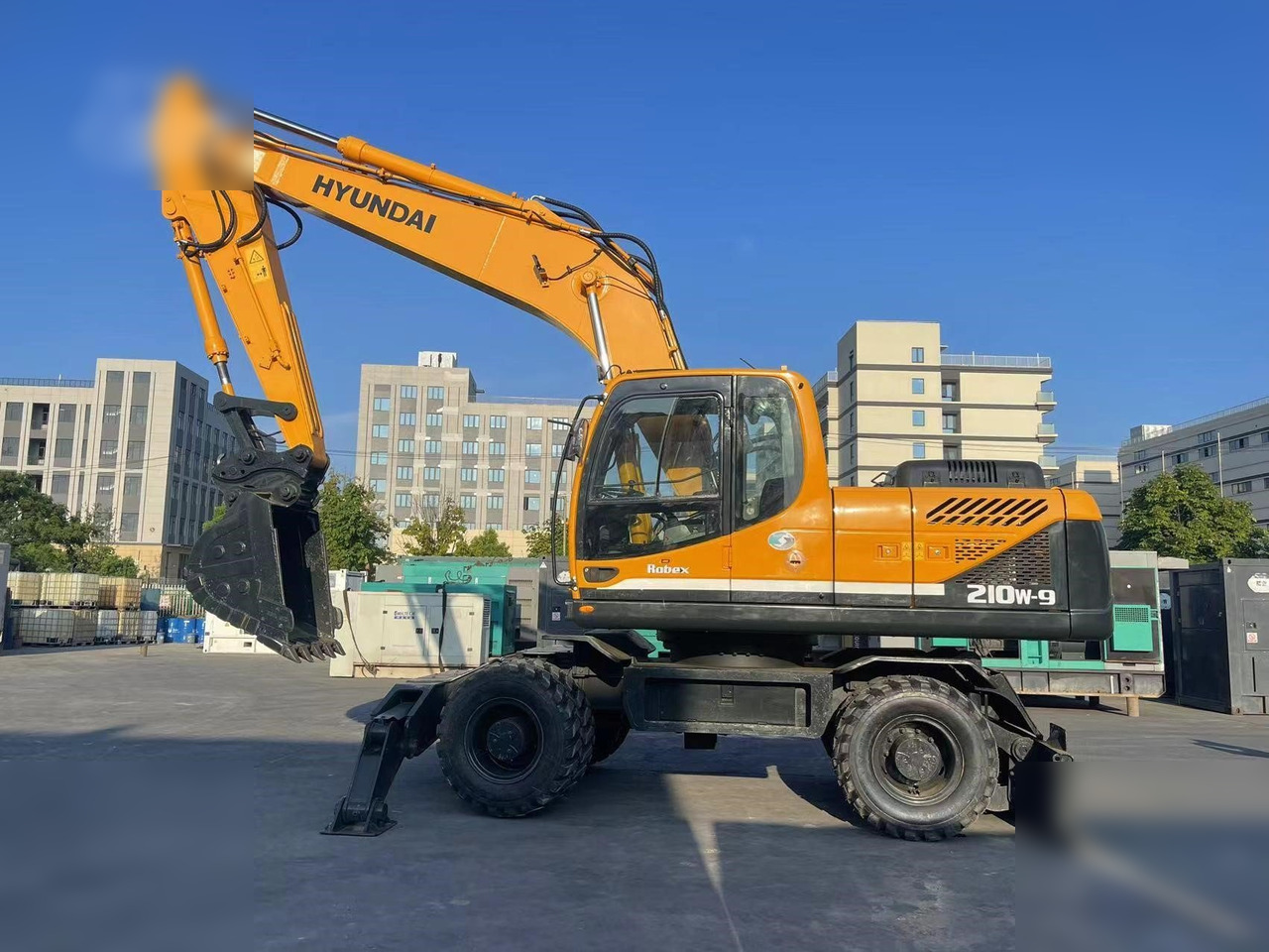 HYUNDAI ROBEX 210W-9 - حفار ذو عجلات: صورة 1 HYUNDAI ROBEX 210W-9 - حفار ذو عجلات: صورة 1
