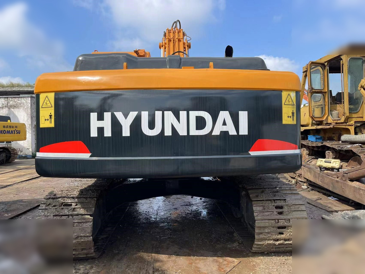 HYUNDAI ROBEX 220 LC-9S - حفار زاحف: صورة 4 HYUNDAI ROBEX 220 LC-9S - حفار زاحف: صورة 4