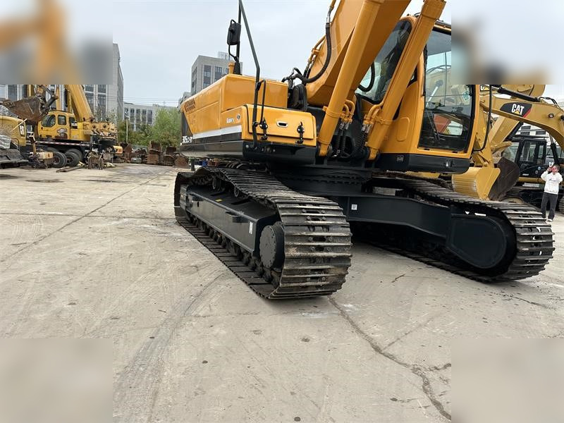 HYUNDAI ROBEX 305 LC-9T - حفار زاحف: صورة 5 HYUNDAI ROBEX 305 LC-9T - حفار زاحف: صورة 5