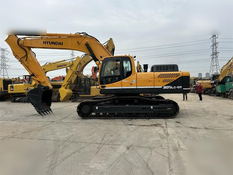 HYUNDAI ROBEX 305 LC-9T - حفار زاحف: صورة 1 HYUNDAI ROBEX 305 LC-9T - حفار زاحف: صورة 1