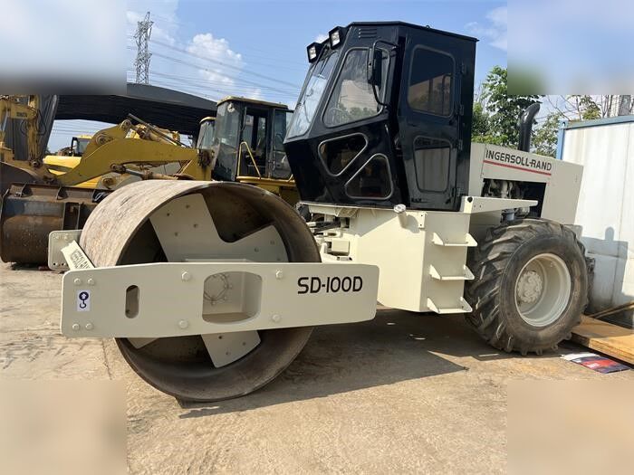 INGERSOLL-RAND SD100 - مدحلة: صورة 1 INGERSOLL-RAND SD100 - مدحلة: صورة 1