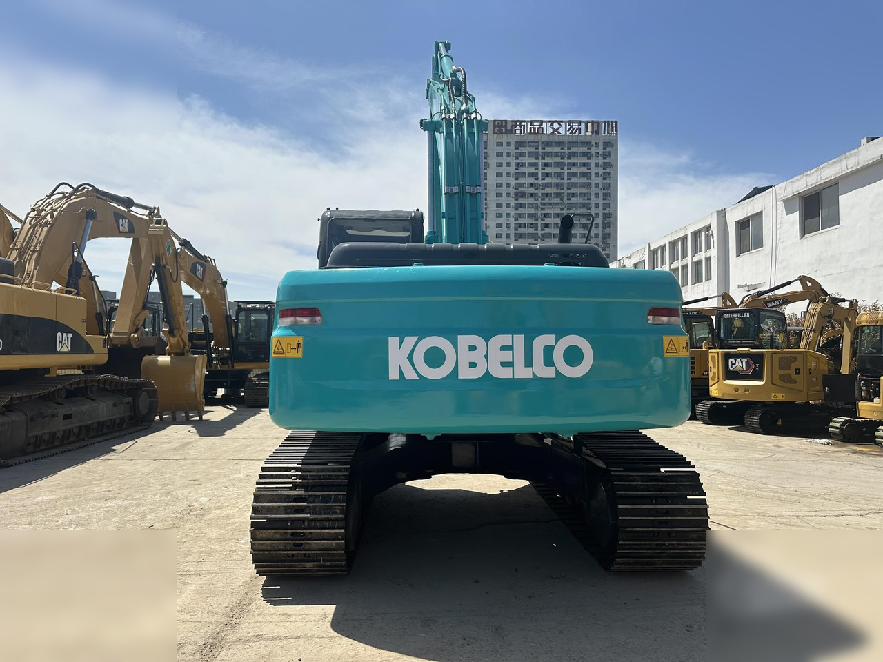 KOBELCO SK210 LC-8 - حفار زاحف: صورة 4 KOBELCO SK210 LC-8 - حفار زاحف: صورة 4