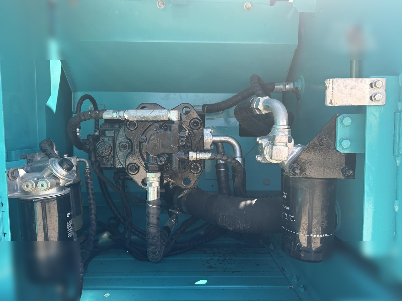 KOBELCO SK210 LC-8 - حفار زاحف: صورة 5 KOBELCO SK210 LC-8 - حفار زاحف: صورة 5