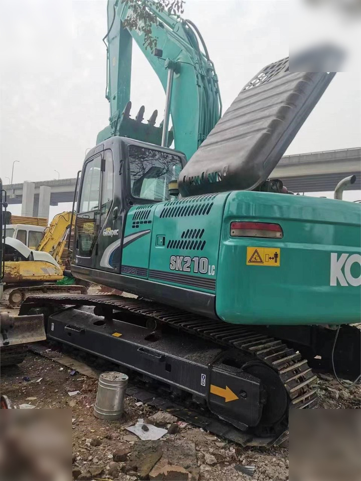KOBELCO SK210 LC-8 - حفار زاحف: صورة 4 KOBELCO SK210 LC-8 - حفار زاحف: صورة 4