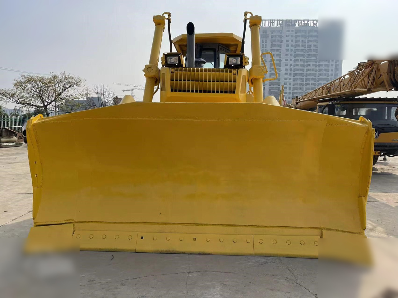 KOMATSU D155AX-3 - بلدوزر: صورة 3 KOMATSU D155AX-3 - بلدوزر: صورة 3