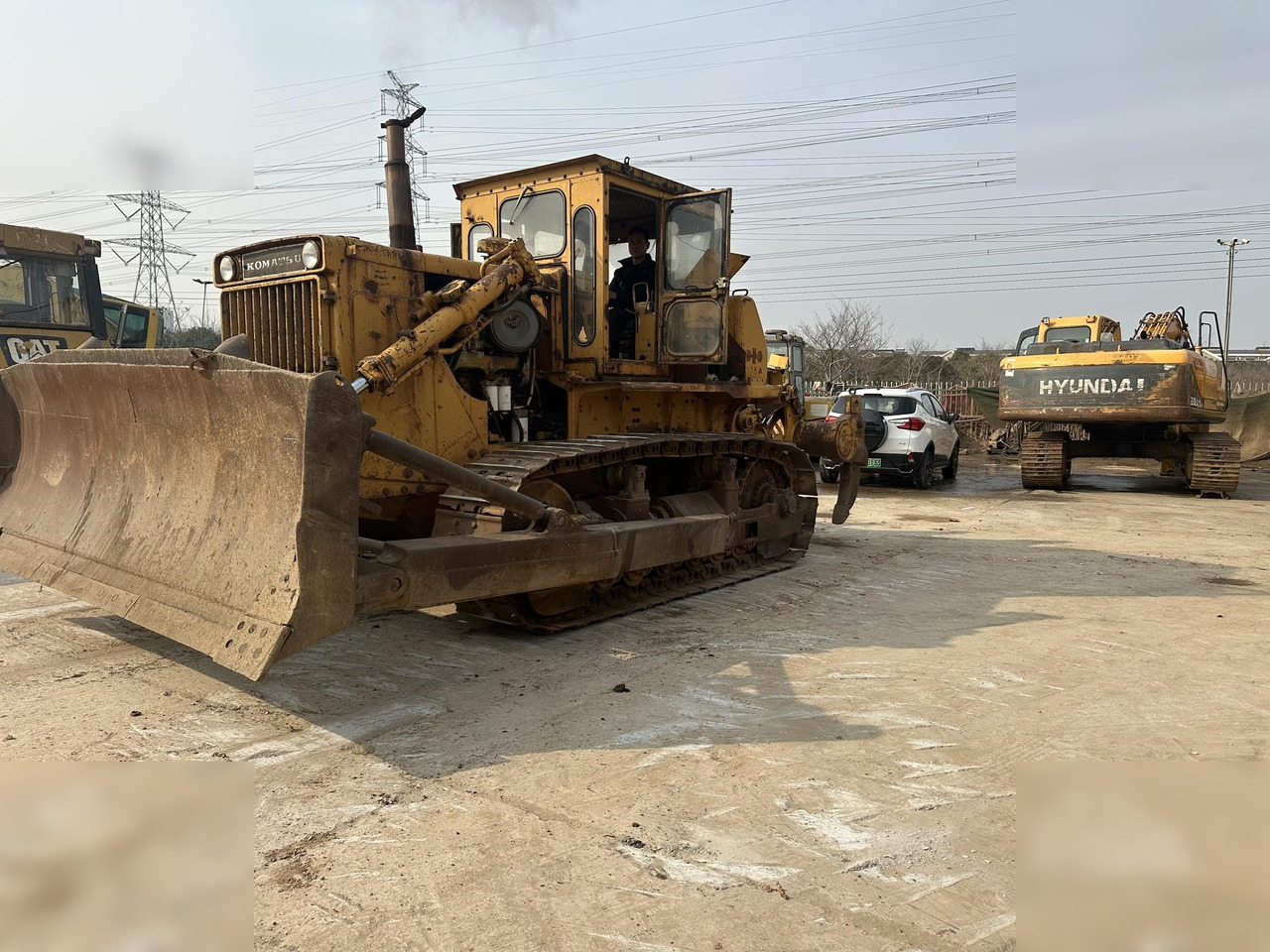 KOMATSU D85-18 - بلدوزر: صورة 4 KOMATSU D85-18 - بلدوزر: صورة 4