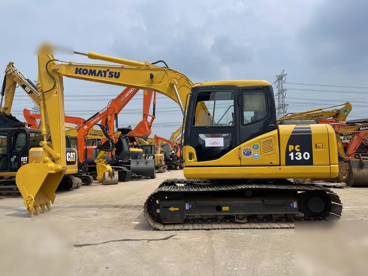 KOMATSU PC130-7 - حفار زاحف: صورة 1 KOMATSU PC130-7 - حفار زاحف: صورة 1