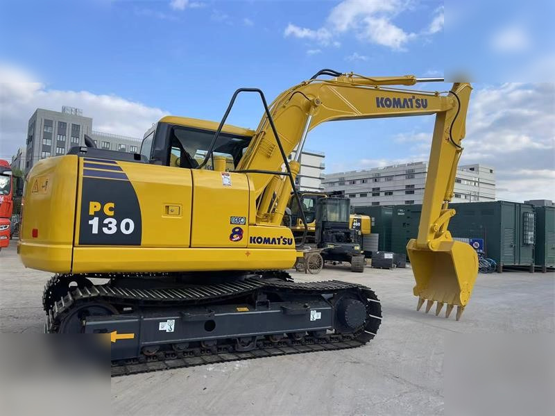 KOMATSU PC130-7 - حفار زاحف: صورة 2 KOMATSU PC130-7 - حفار زاحف: صورة 2