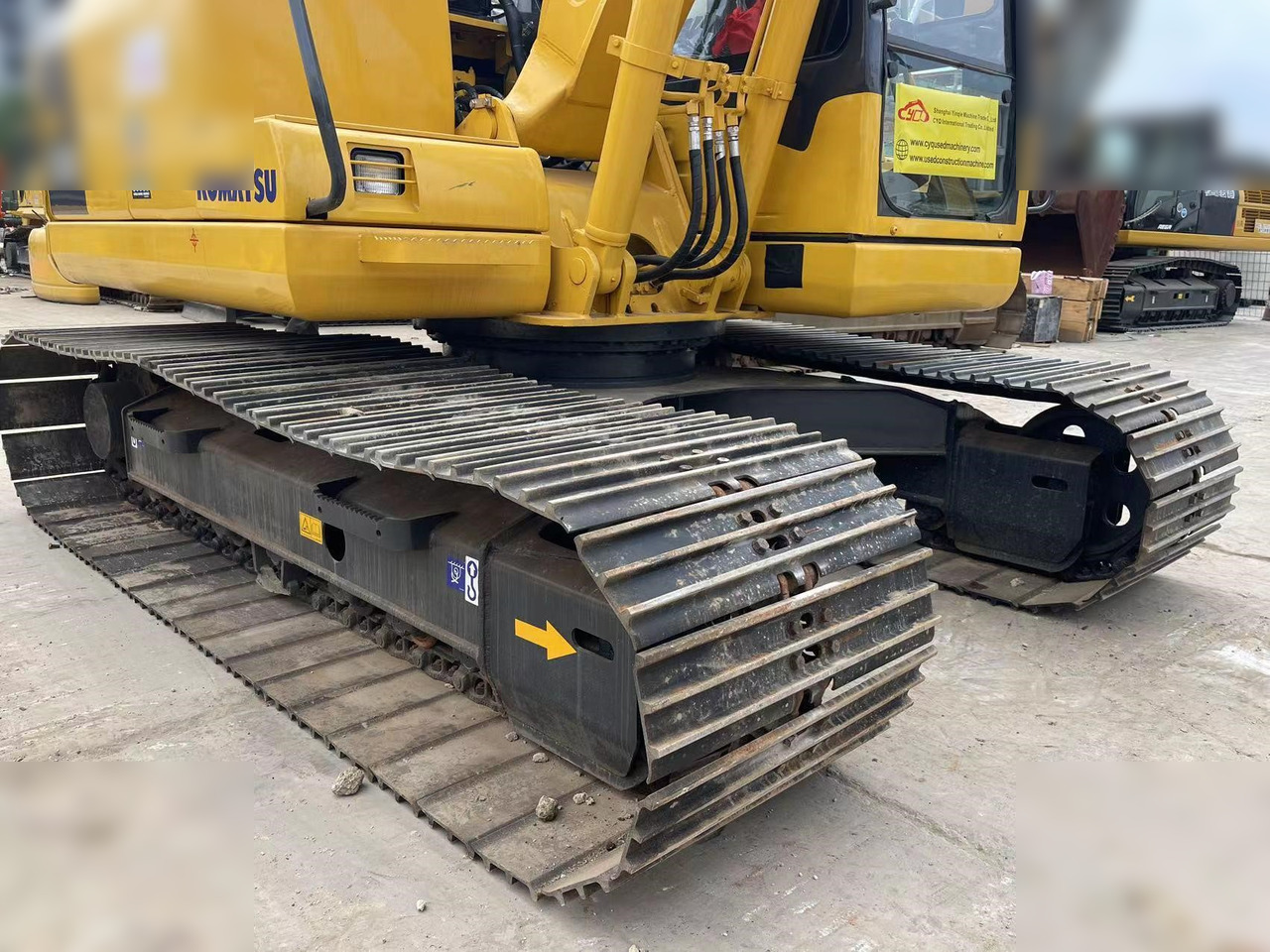 KOMATSU PC130-7 - حفار زاحف: صورة 4 KOMATSU PC130-7 - حفار زاحف: صورة 4