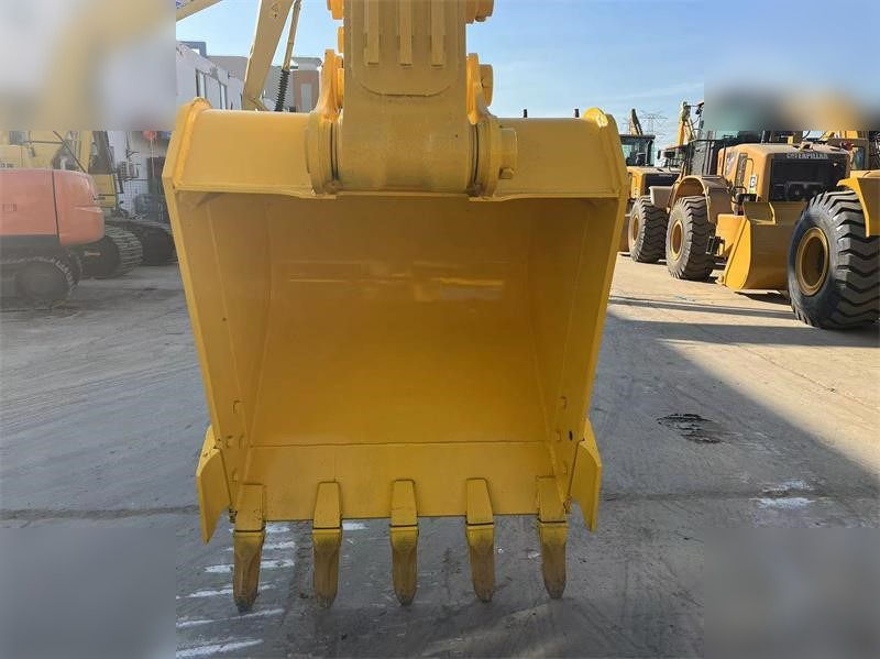 KOMATSU PC200-8N1 - حفار زاحف: صورة 5 KOMATSU PC200-8N1 - حفار زاحف: صورة 5