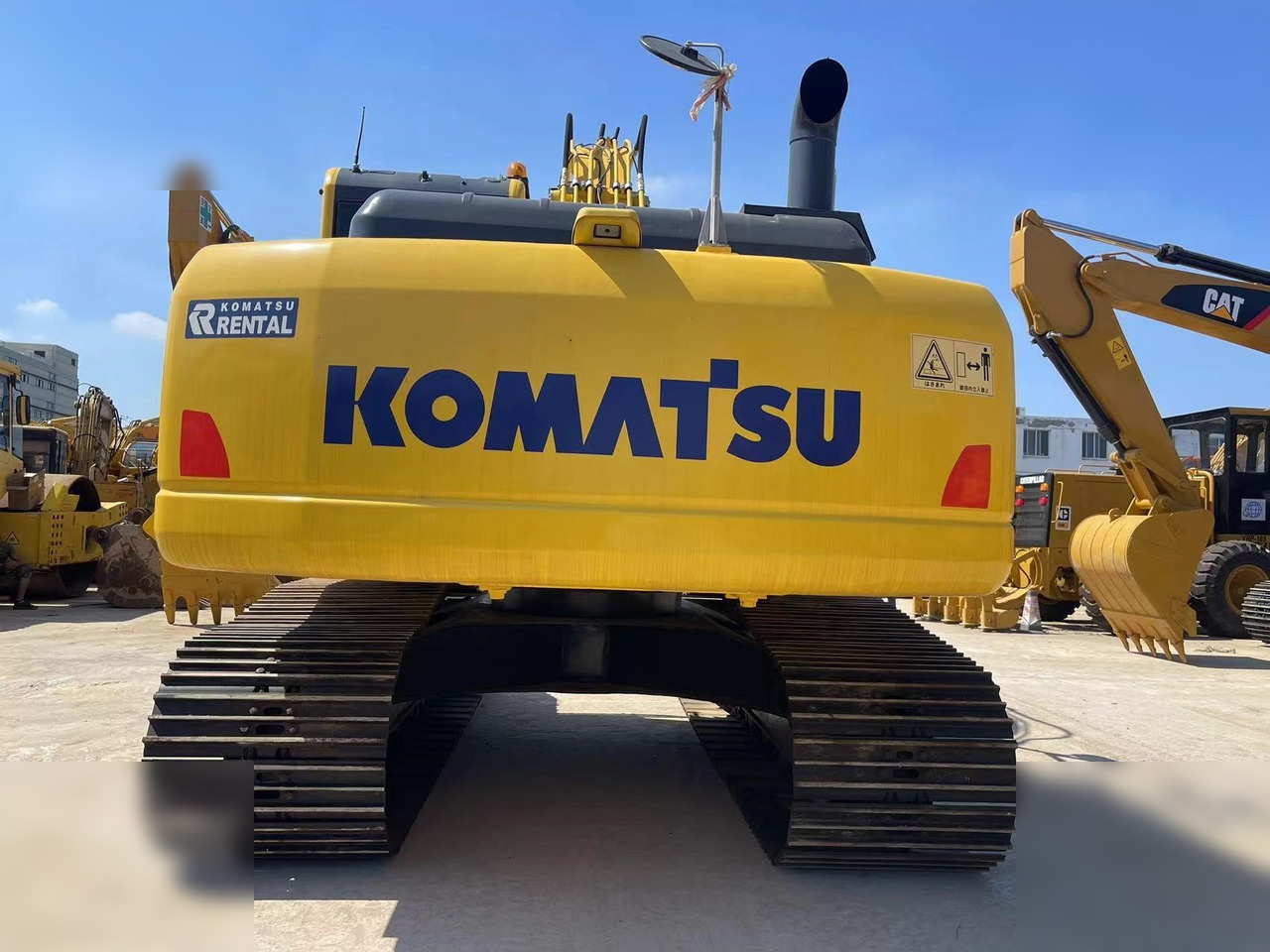 KOMATSU PC200-8 - حفار زاحف: صورة 4 KOMATSU PC200-8 - حفار زاحف: صورة 4