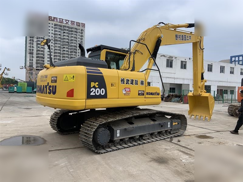 KOMATSU PC200-8 - حفار زاحف: صورة 5 KOMATSU PC200-8 - حفار زاحف: صورة 5