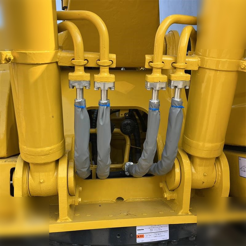 حفار زاحف KOMATSU PC220-8: صورة 7 حفار زاحف KOMATSU PC220-8: صورة 7