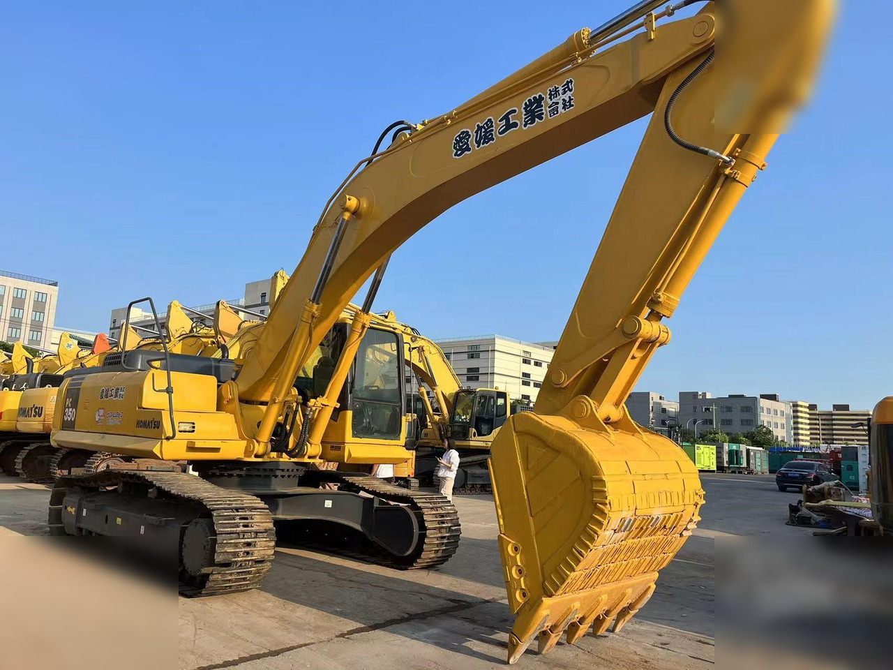 KOMATSU PC350-7 - حفار زاحف: صورة 1 KOMATSU PC350-7 - حفار زاحف: صورة 1