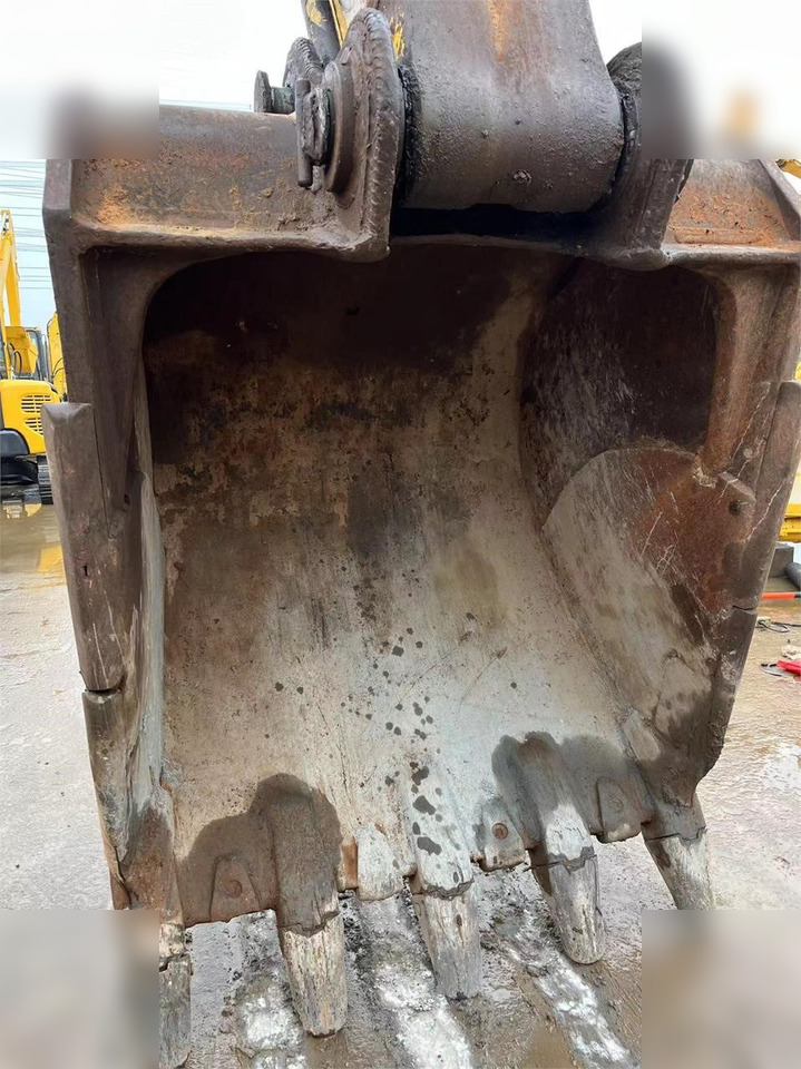 KOMATSU PC400-7 - حفار زاحف: صورة 5 KOMATSU PC400-7 - حفار زاحف: صورة 5