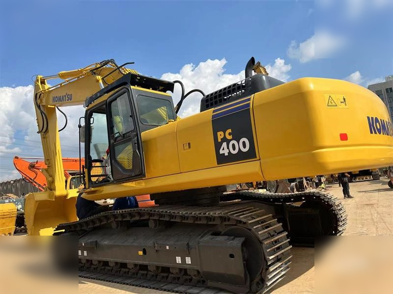 KOMATSU PC400-7 - حفار زاحف: صورة 3 KOMATSU PC400-7 - حفار زاحف: صورة 3