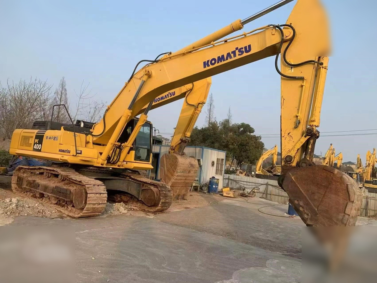 KOMATSU PC400-7 - حفار زاحف: صورة 1 KOMATSU PC400-7 - حفار زاحف: صورة 1