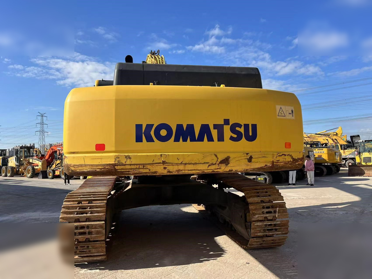 KOMATSU PC400-8R - حفار زاحف: صورة 3 KOMATSU PC400-8R - حفار زاحف: صورة 3