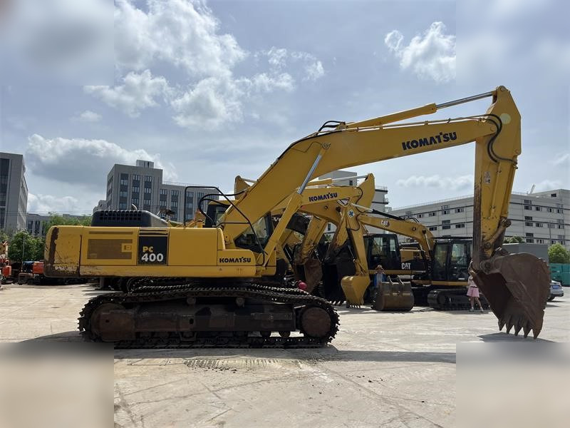 KOMATSU PC400-8 - حفار زاحف: صورة 1 KOMATSU PC400-8 - حفار زاحف: صورة 1