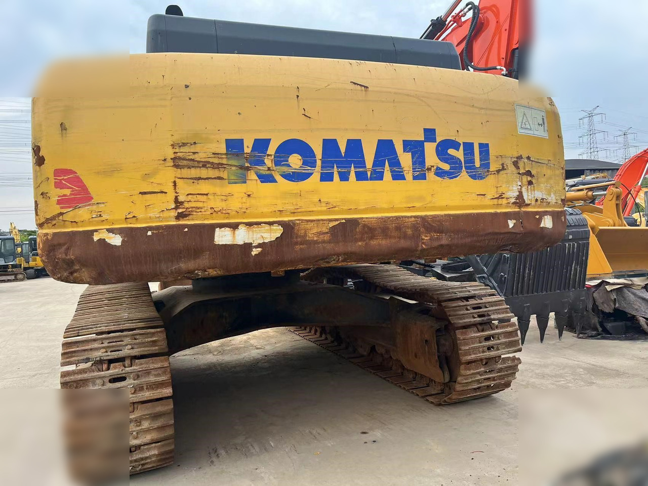 KOMATSU PC400-8 - حفار زاحف: صورة 3 KOMATSU PC400-8 - حفار زاحف: صورة 3