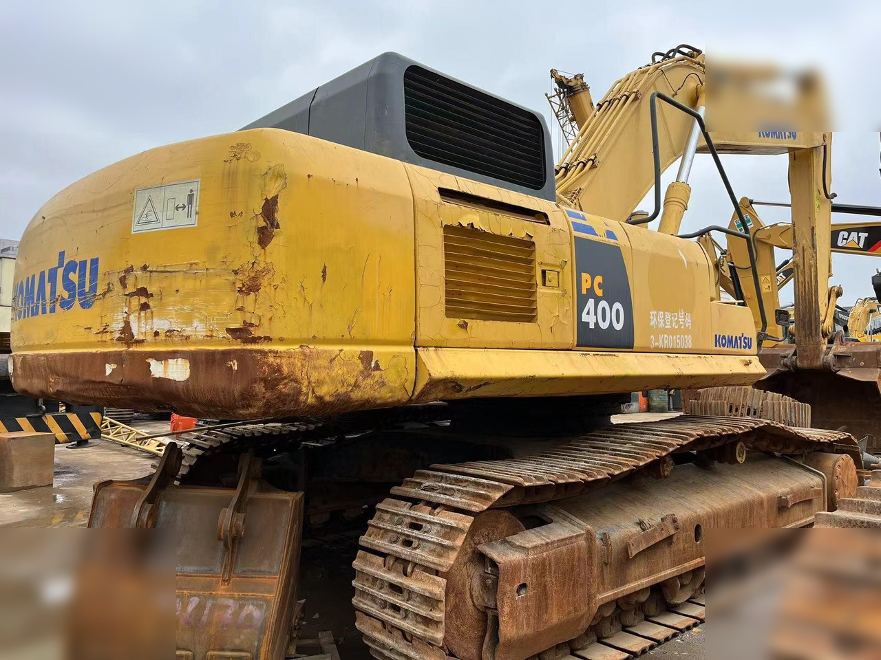 KOMATSU PC400-8 - حفار زاحف: صورة 4 KOMATSU PC400-8 - حفار زاحف: صورة 4