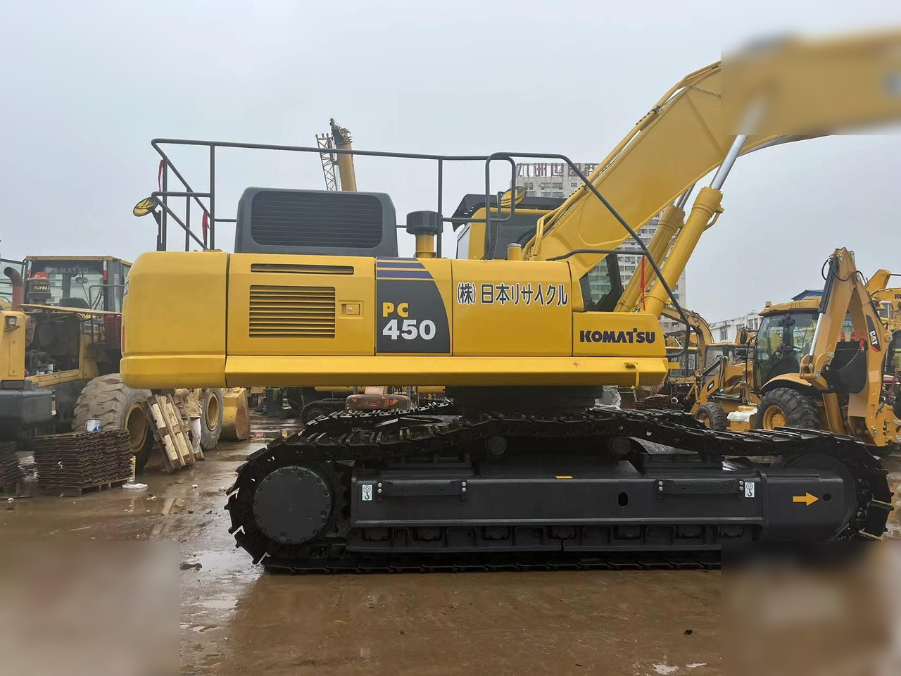 KOMATSU PC450-8 - حفار زاحف: صورة 5 KOMATSU PC450-8 - حفار زاحف: صورة 5