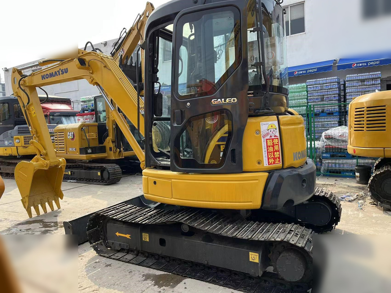 KOMATSU PC55MR-2 - حفار صغير: صورة 3 KOMATSU PC55MR-2 - حفار صغير: صورة 3