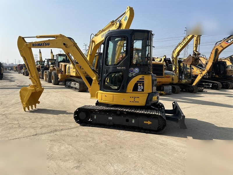 KOMATSU PC55MR-3 - حفار صغير: صورة 1 KOMATSU PC55MR-3 - حفار صغير: صورة 1