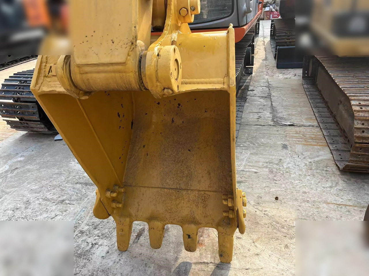 KOMATSU PC78US-6N0 - حفار زاحف: صورة 3 KOMATSU PC78US-6N0 - حفار زاحف: صورة 3