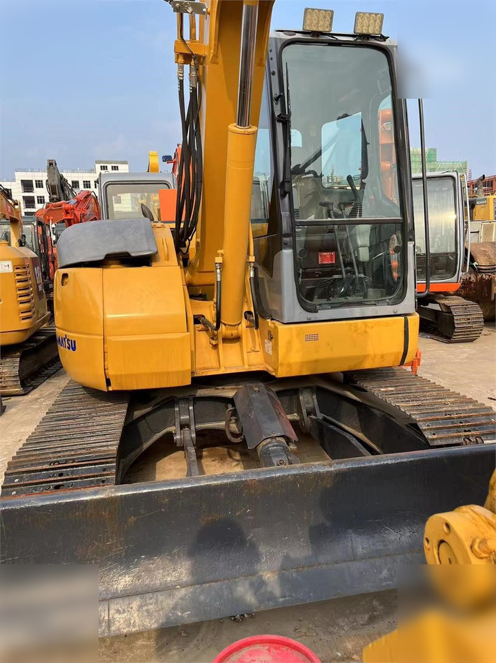 KOMATSU PC78US-6N0 - حفار زاحف: صورة 4 KOMATSU PC78US-6N0 - حفار زاحف: صورة 4