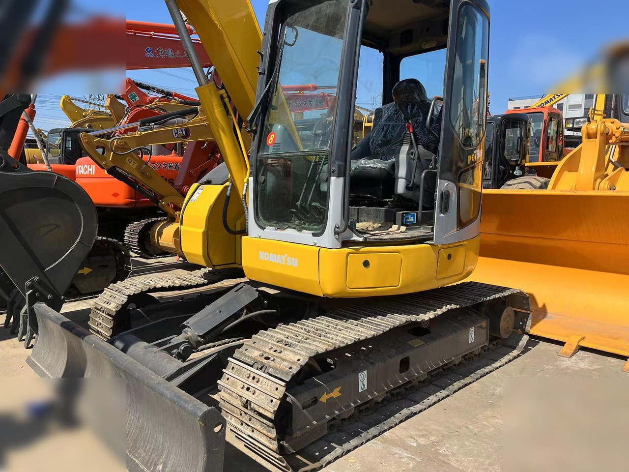 KOMATSU PC78US-6 - حفار زاحف: صورة 3 KOMATSU PC78US-6 - حفار زاحف: صورة 3