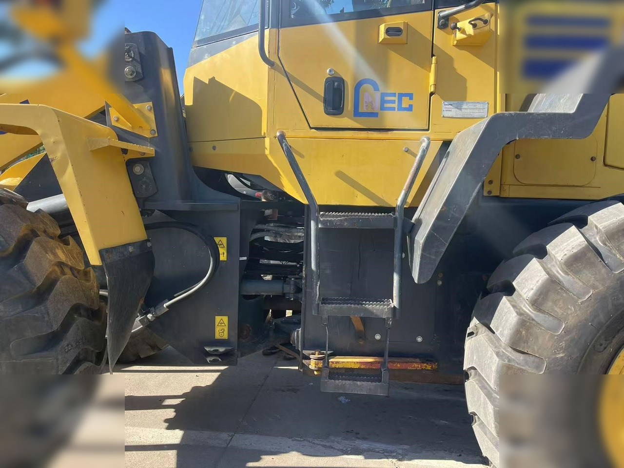 KOMATSU WA320-5 - اللودر بعجل: صورة 4 KOMATSU WA320-5 - اللودر بعجل: صورة 4