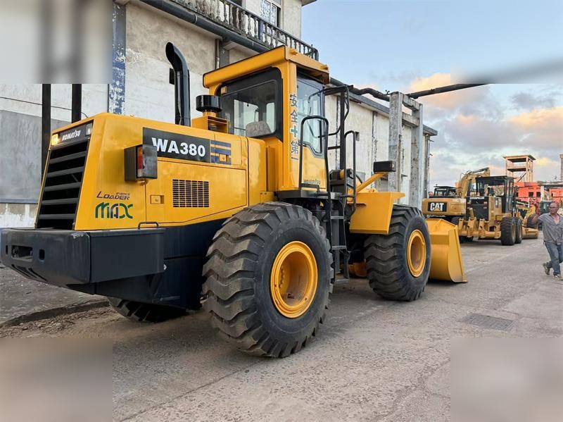 KOMATSU WA380-3 - اللودر بعجل: صورة 3 KOMATSU WA380-3 - اللودر بعجل: صورة 3
