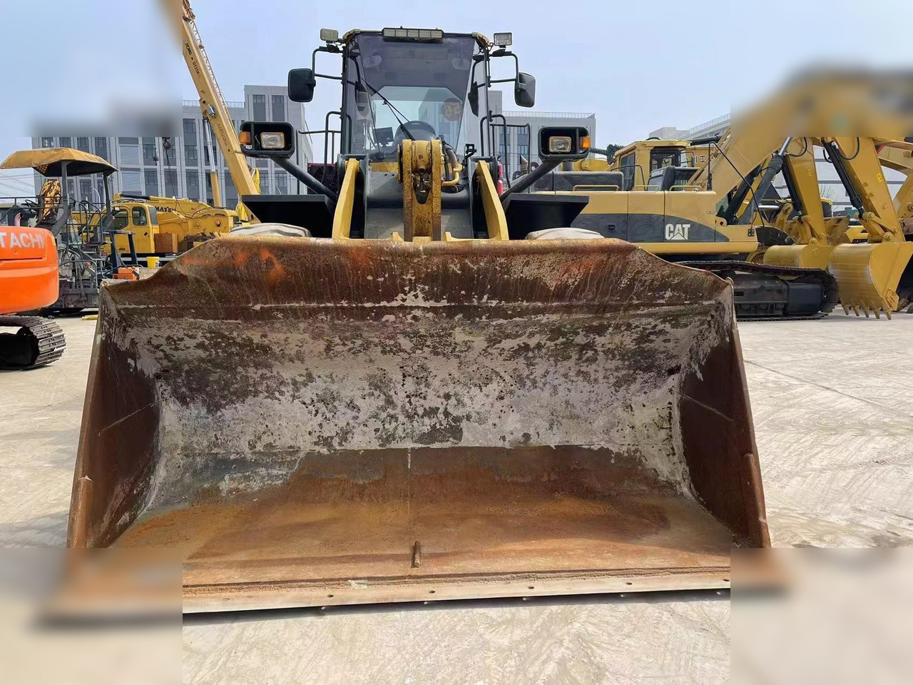 KOMATSU WA380Z-6 - اللودر بعجل: صورة 4 KOMATSU WA380Z-6 - اللودر بعجل: صورة 4