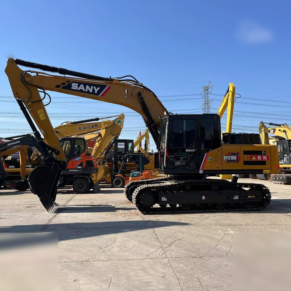 SANY SY215C - حفار زاحف: صورة 1 SANY SY215C - حفار زاحف: صورة 1