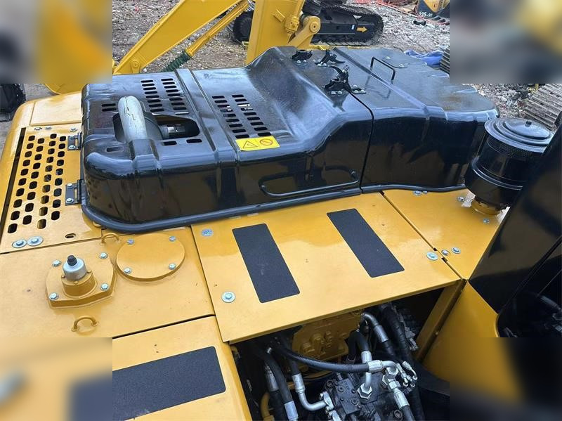 SANY SY235C - حفار زاحف: صورة 3 SANY SY235C - حفار زاحف: صورة 3