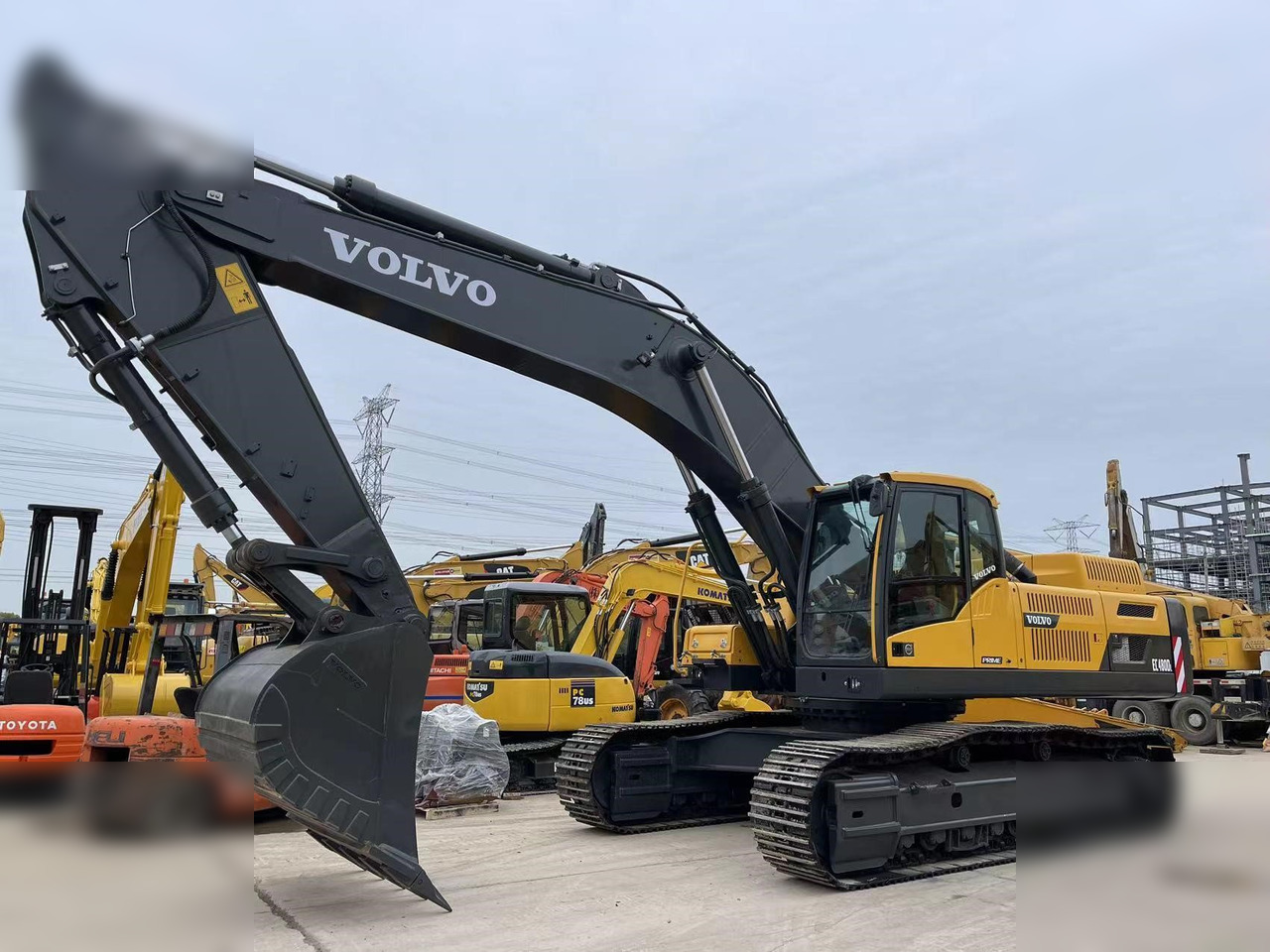 VOLVO EC480DL - حفار زاحف: صورة 1 VOLVO EC480DL - حفار زاحف: صورة 1