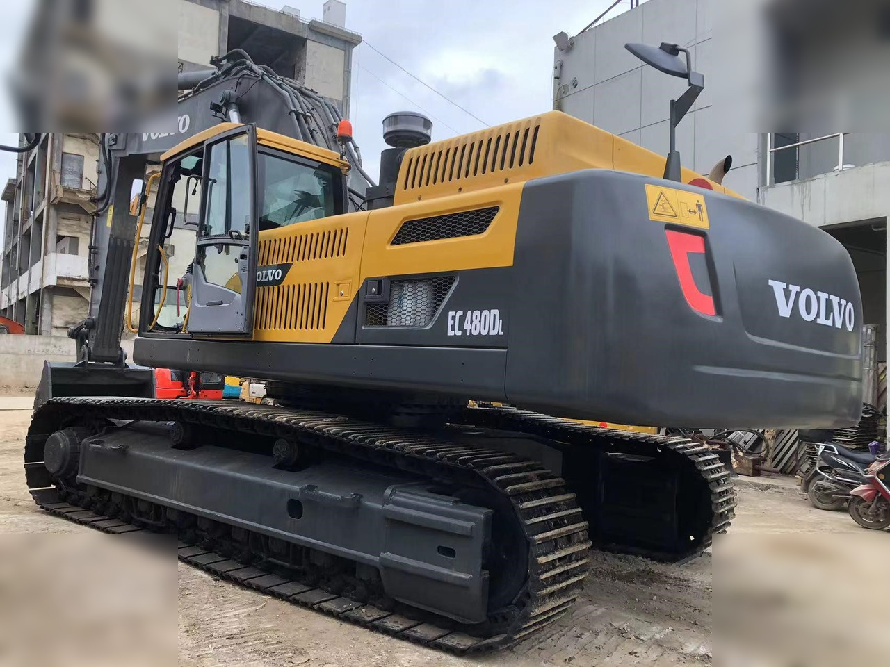 VOLVO EC480DL - حفار زاحف: صورة 3 VOLVO EC480DL - حفار زاحف: صورة 3