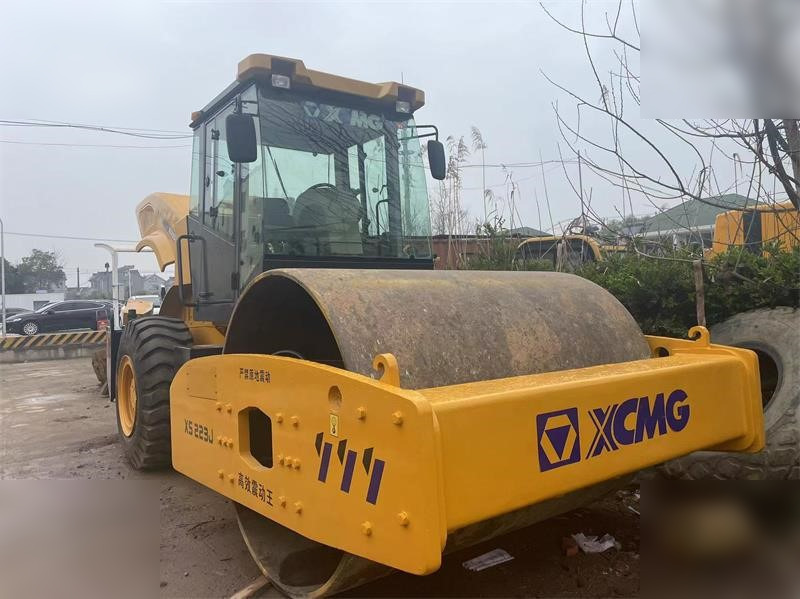 XCMG XS223J - مدحلة: صورة 2 XCMG XS223J - مدحلة: صورة 2