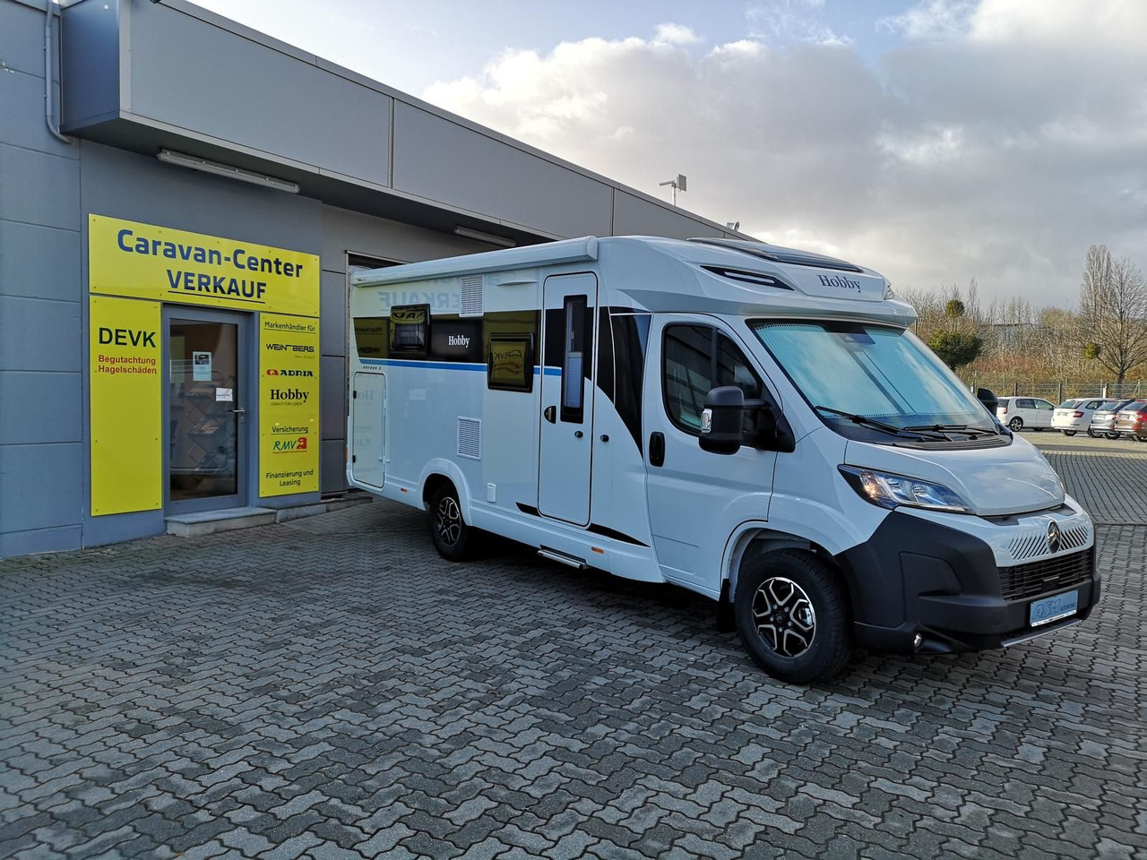 Hobby Ontour C 700 GQ 103 kW*CAMPERNET*LITHIUM*SOFORT* - موتر هوم شبه متكامل: صورة 4 Hobby Ontour C 700 GQ 103 kW*CAMPERNET*LITHIUM*SOFORT* - موتر هوم شبه متكامل: صورة 4