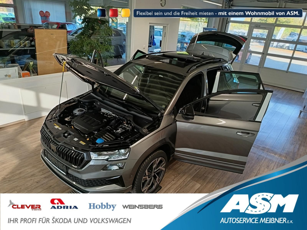 Skoda Karoq Sportline 2,0 TDI DSG 4x4*AHK*PSD*STD.HZG* - سيارة دفع رباعي: صورة 1 Skoda Karoq Sportline 2,0 TDI DSG 4x4*AHK*PSD*STD.HZG* - سيارة دفع رباعي: صورة 1