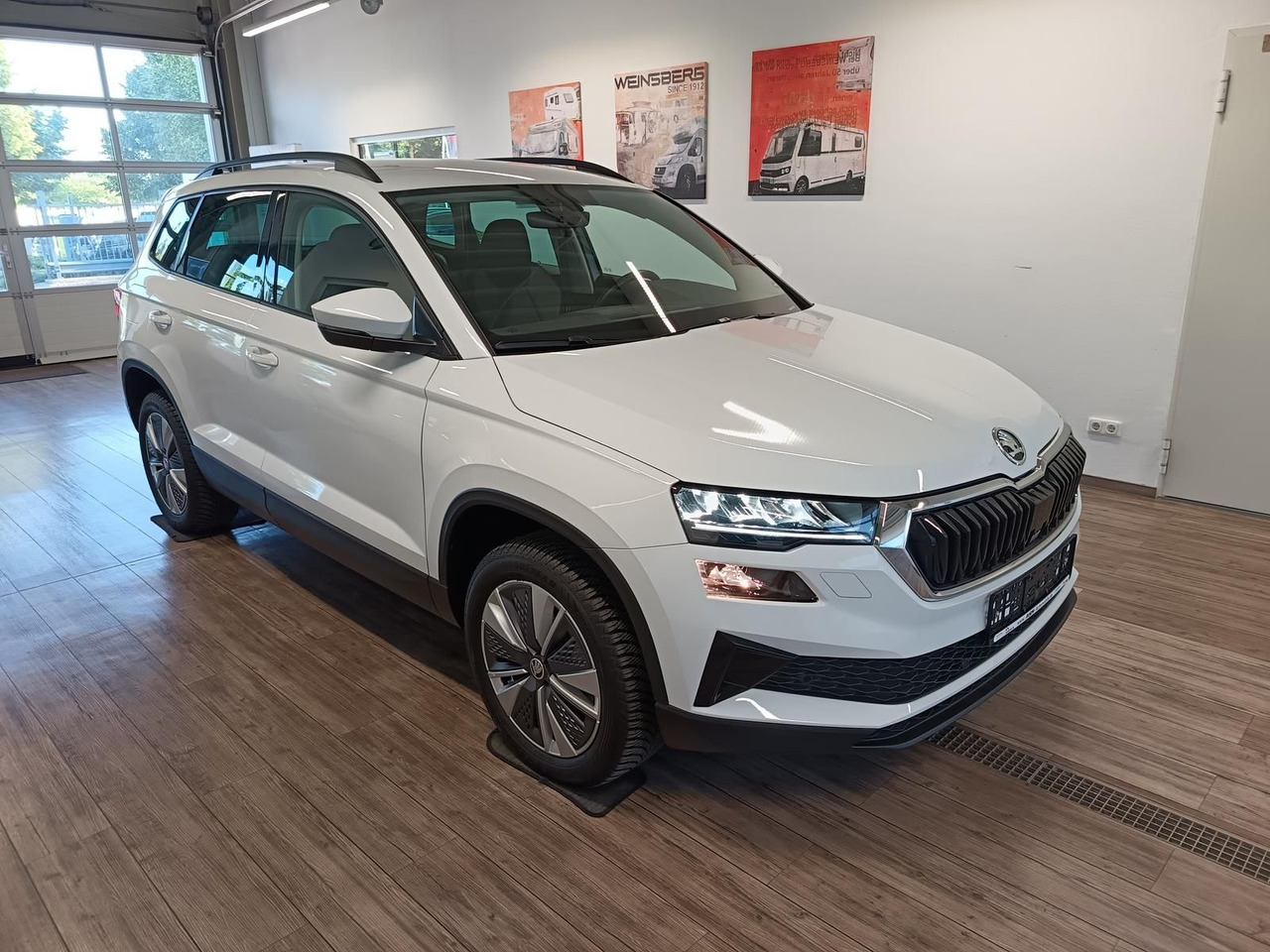 Skoda Karoq Style 1,5TSI DSG*AHK-VORBER*NAVI*LED*R-KAM - سيارة دفع رباعي: صورة 3 Skoda Karoq Style 1,5TSI DSG*AHK-VORBER*NAVI*LED*R-KAM - سيارة دفع رباعي: صورة 3