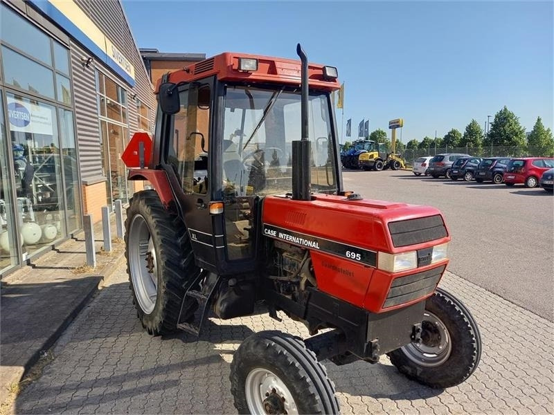 Case IH 695 XL - جرار: صورة 3 Case IH 695 XL - جرار: صورة 3