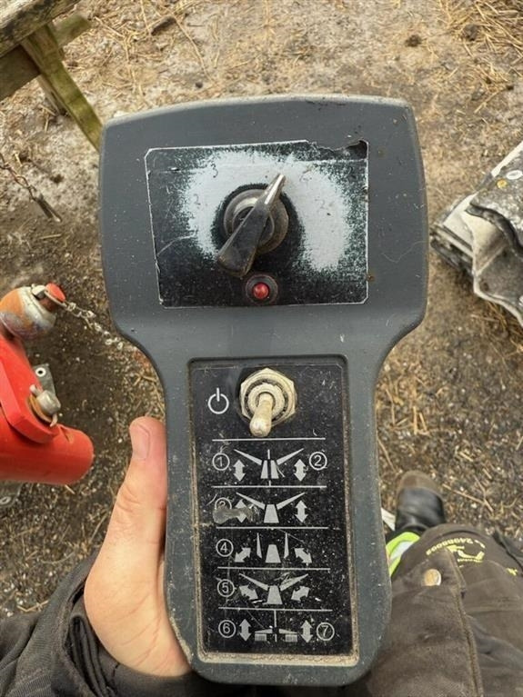 Kverneland 91110C - نشارة الدريس/ شوكة جرف: صورة 3 Kverneland 91110C - نشارة الدريس/ شوكة جرف: صورة 3