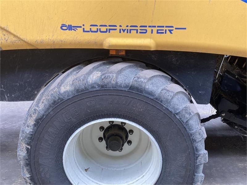 New Holland BB 890 Plus RC - آلة بالات مربعة: صورة 3 New Holland BB 890 Plus RC - آلة بالات مربعة: صورة 3