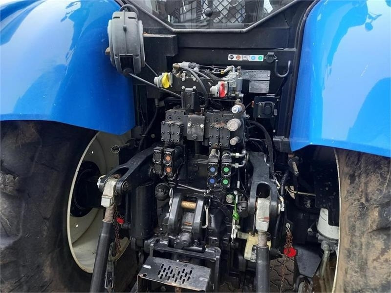 New Holland T7.270 AutoCommand - جرار: صورة 5 New Holland T7.270 AutoCommand - جرار: صورة 5
