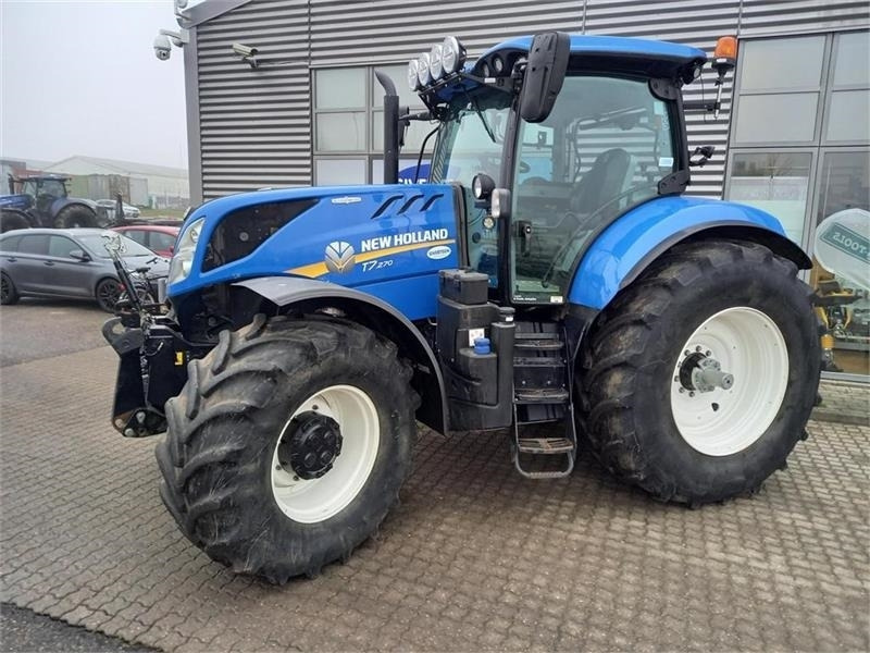 New Holland T7.270 AutoCommand - جرار: صورة 2 New Holland T7.270 AutoCommand - جرار: صورة 2
