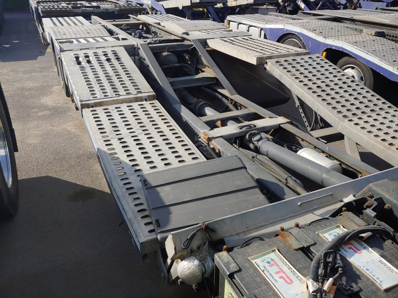 شاحنة نقل سيارات شاحنة لنقل المعدات الثقيلة IVECO AS190S50FP: صورة 11 شاحنة نقل سيارات شاحنة لنقل المعدات الثقيلة IVECO AS190S50FP: صورة 11